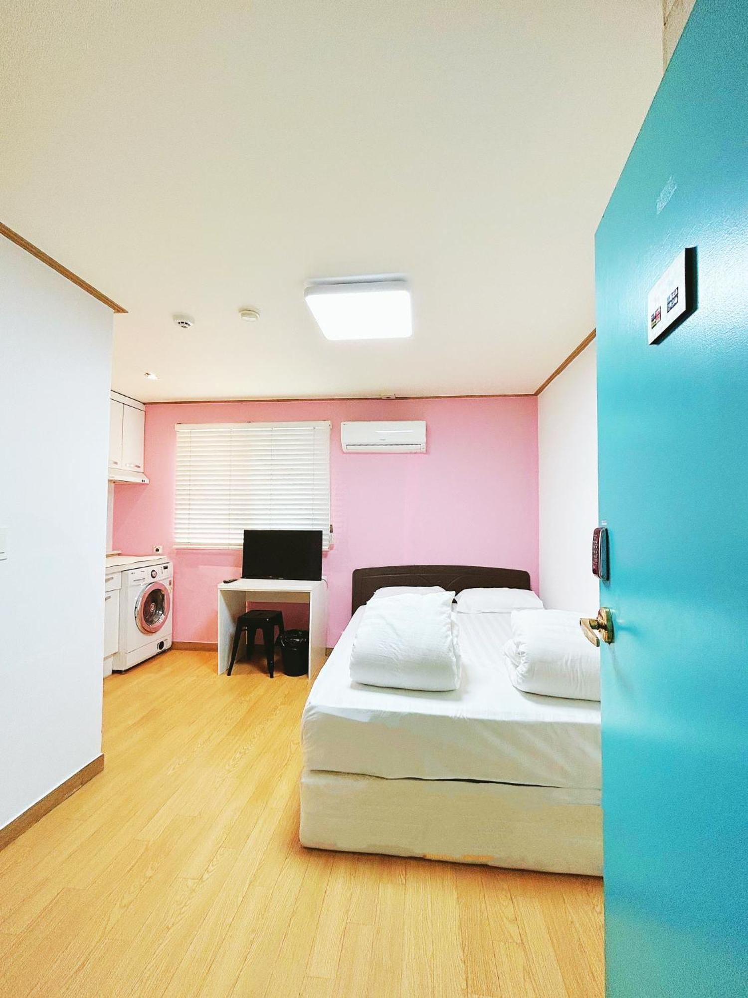 Sarang Guesthouse Dongdaemun Seúl Exterior foto